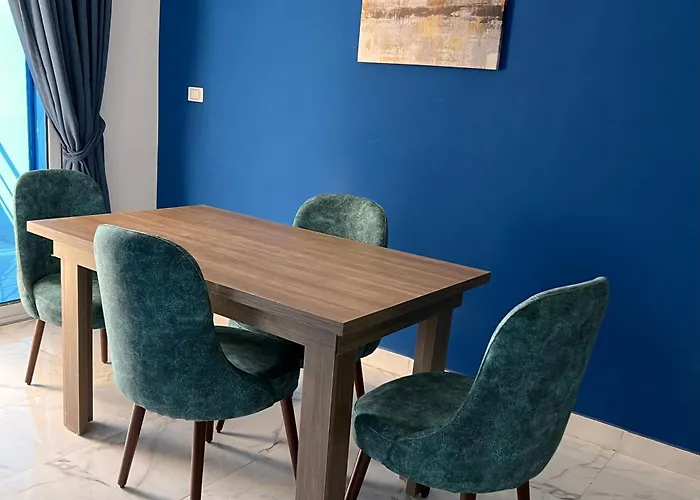 Modern Retreat With Red Sea View - Fanadir Bay Apartment
