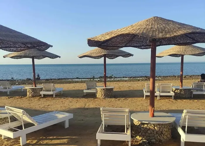 Modern Retreat With Red Sea View - Fanadir Bay Apartment Hurghada